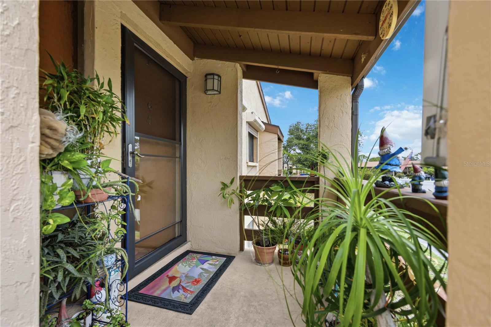 18 Quails Run Blvd #18202 Property Photo 2