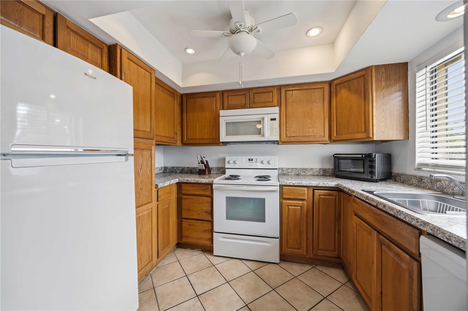 18 Quails Run Blvd #18202 Property Photo 18