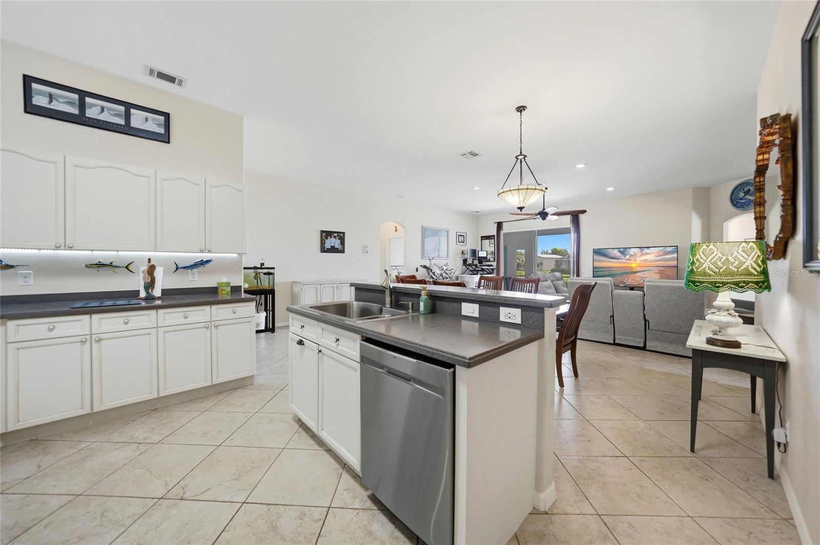 9436 President Cir Property Photo 10