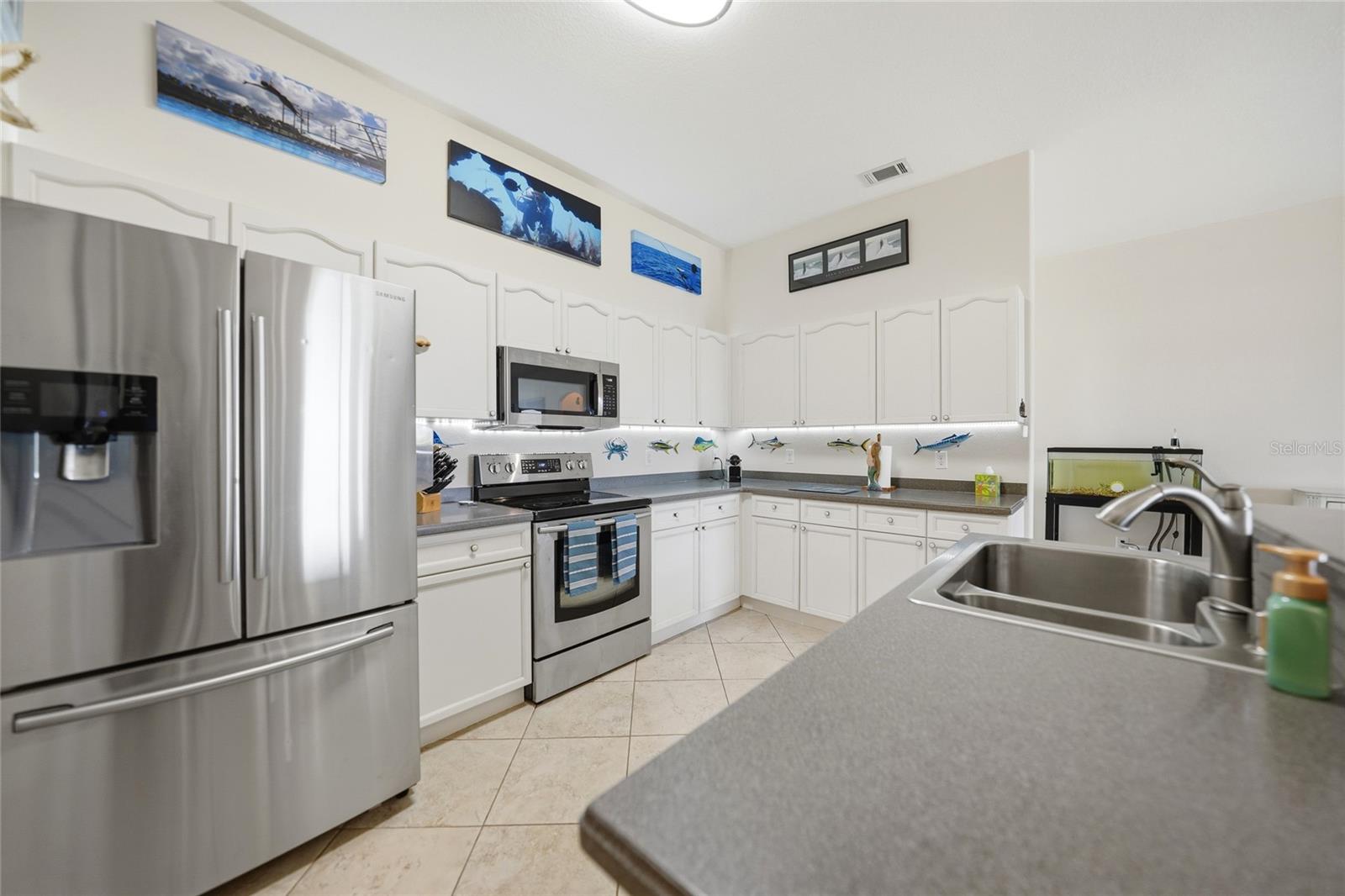9436 President Cir Property Photo 12