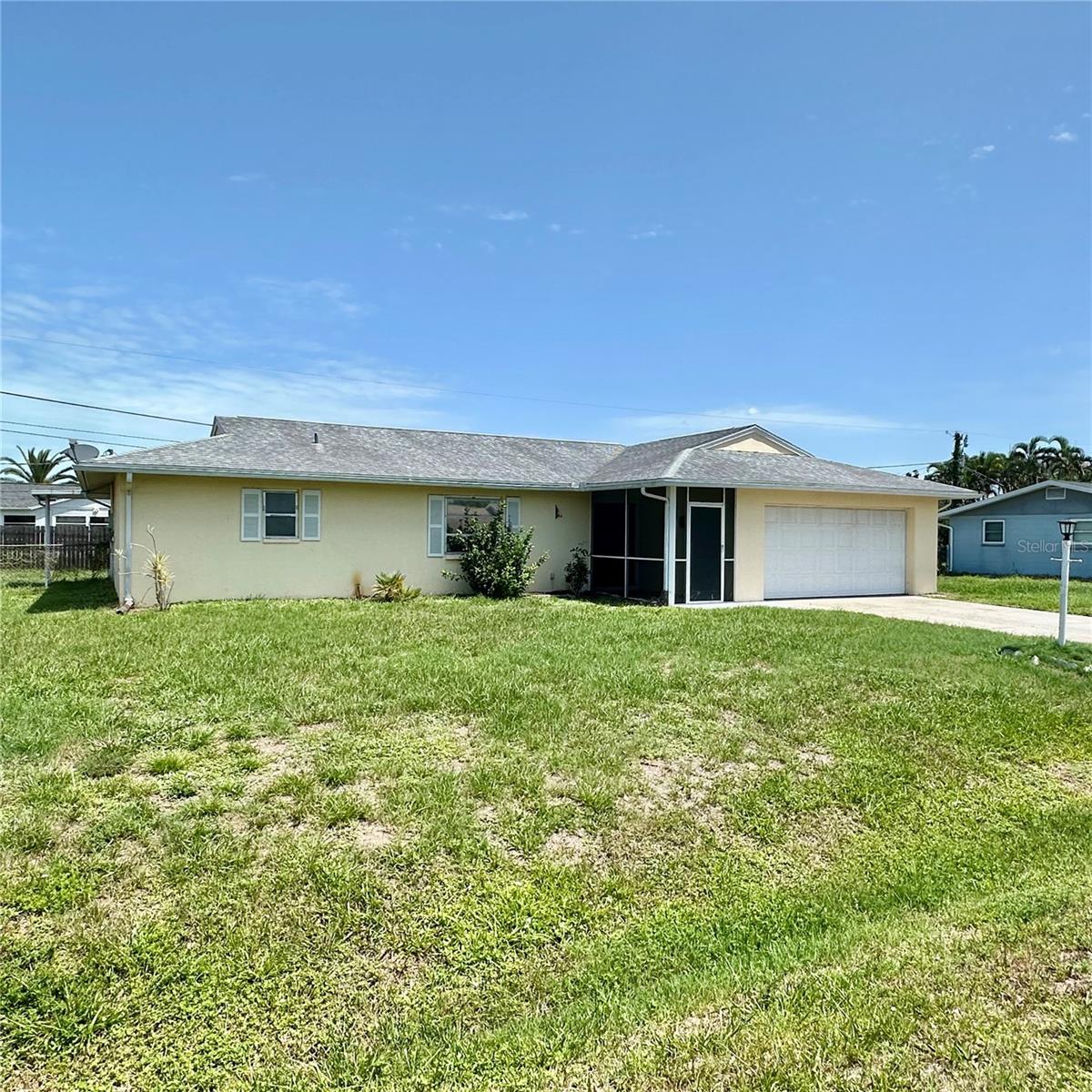 340 PEARY RD Property Photo 1