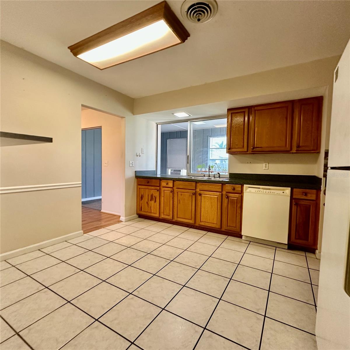 340 Peary Rd Property Photo 10