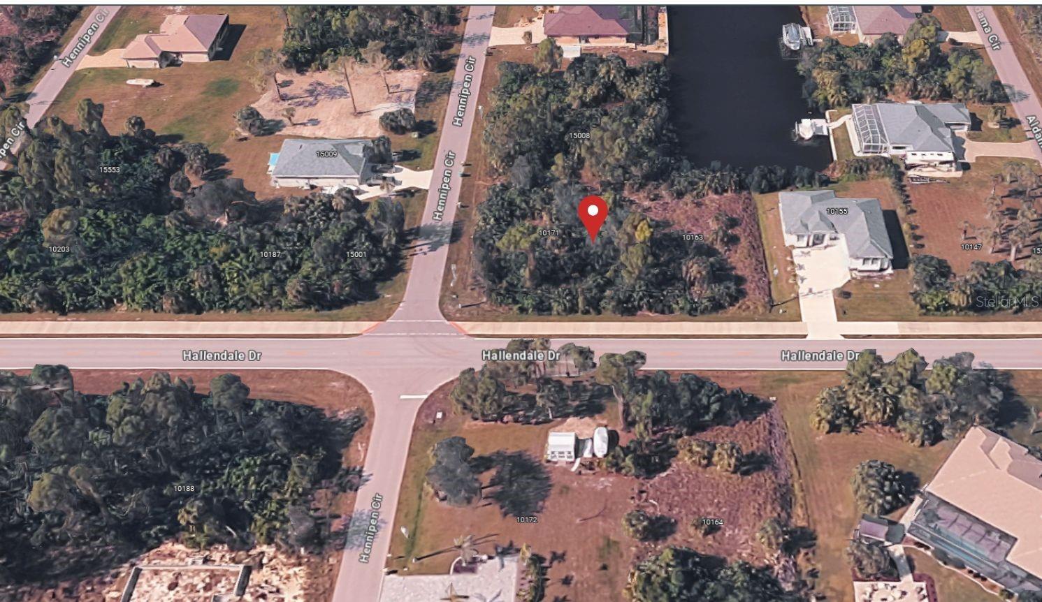 10163 &10171 Hallendale Dr Property Photo 7