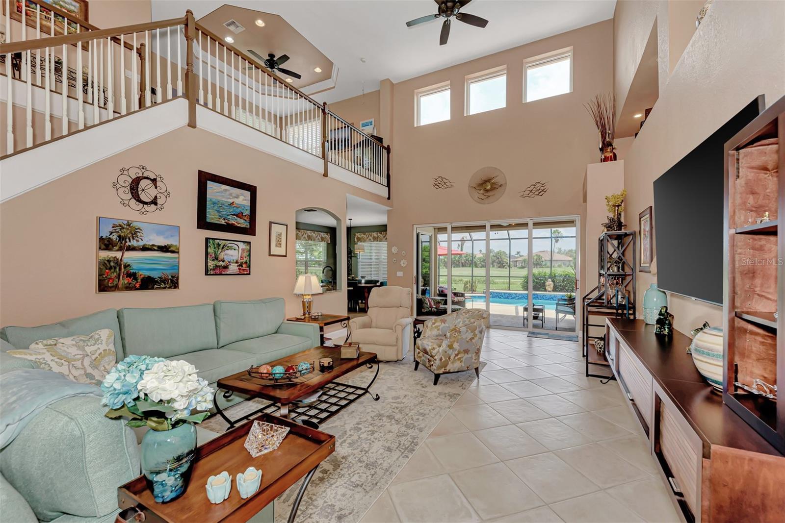 13392 Golf Pointe Dr Property Photo 6