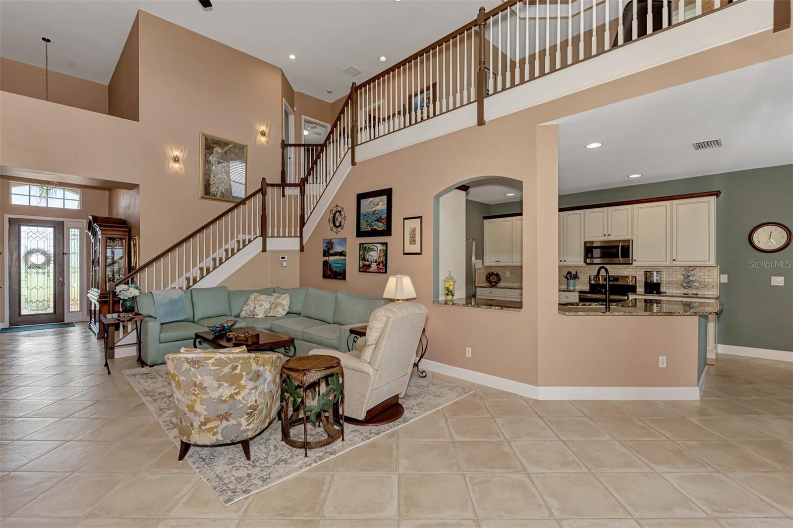 13392 Golf Pointe Dr Property Photo 7