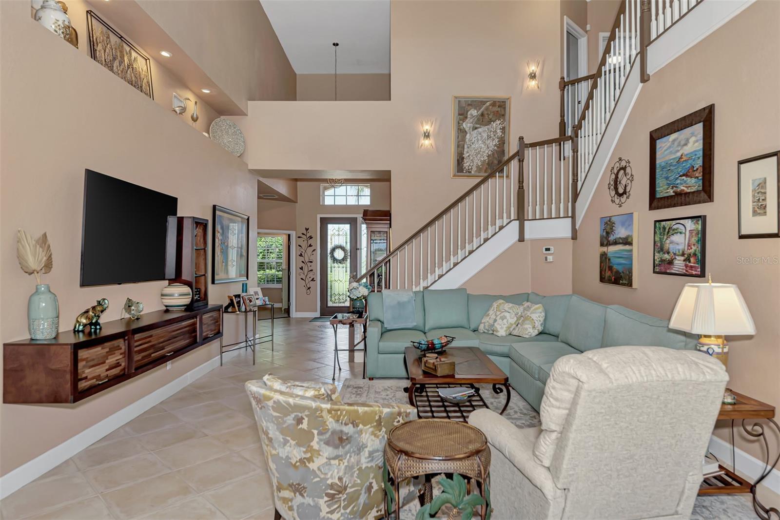 13392 Golf Pointe Dr Property Photo 8