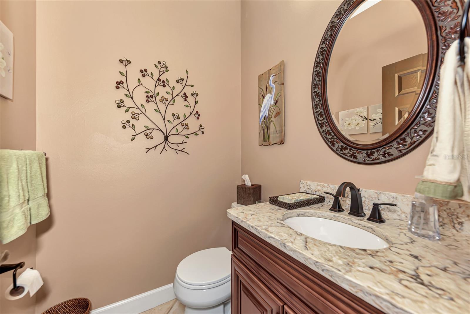 13392 Golf Pointe Dr Property Photo 28