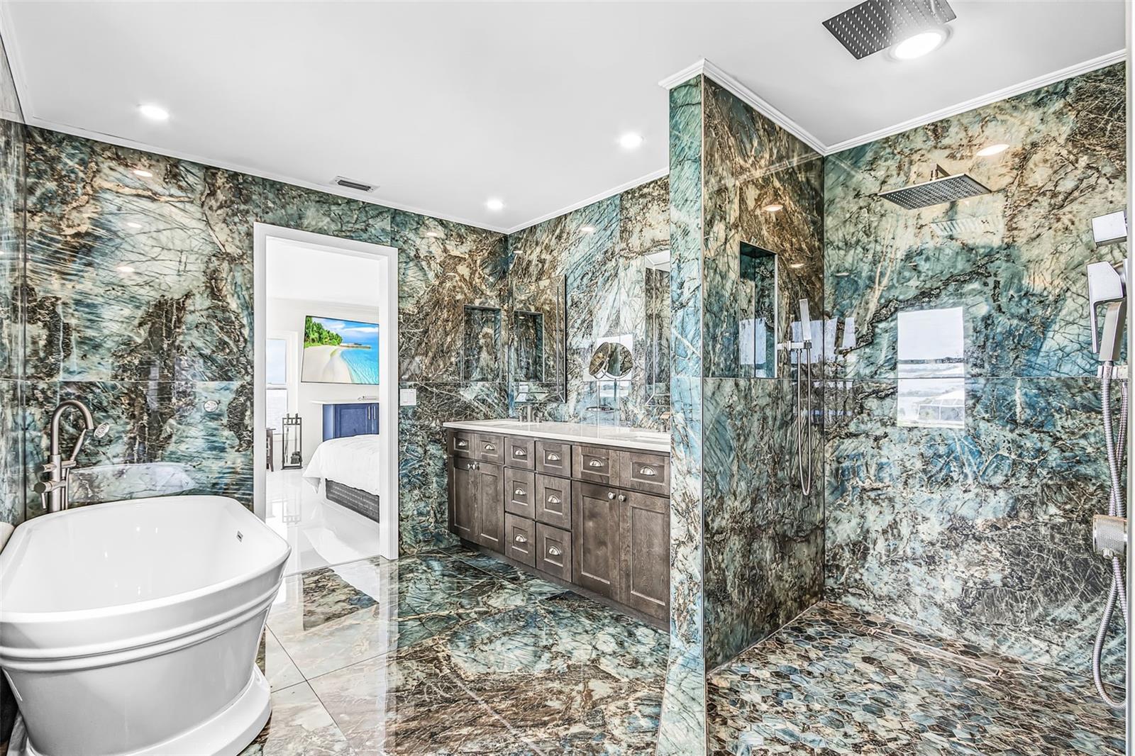 2380 Vance Ter Property Photo 28