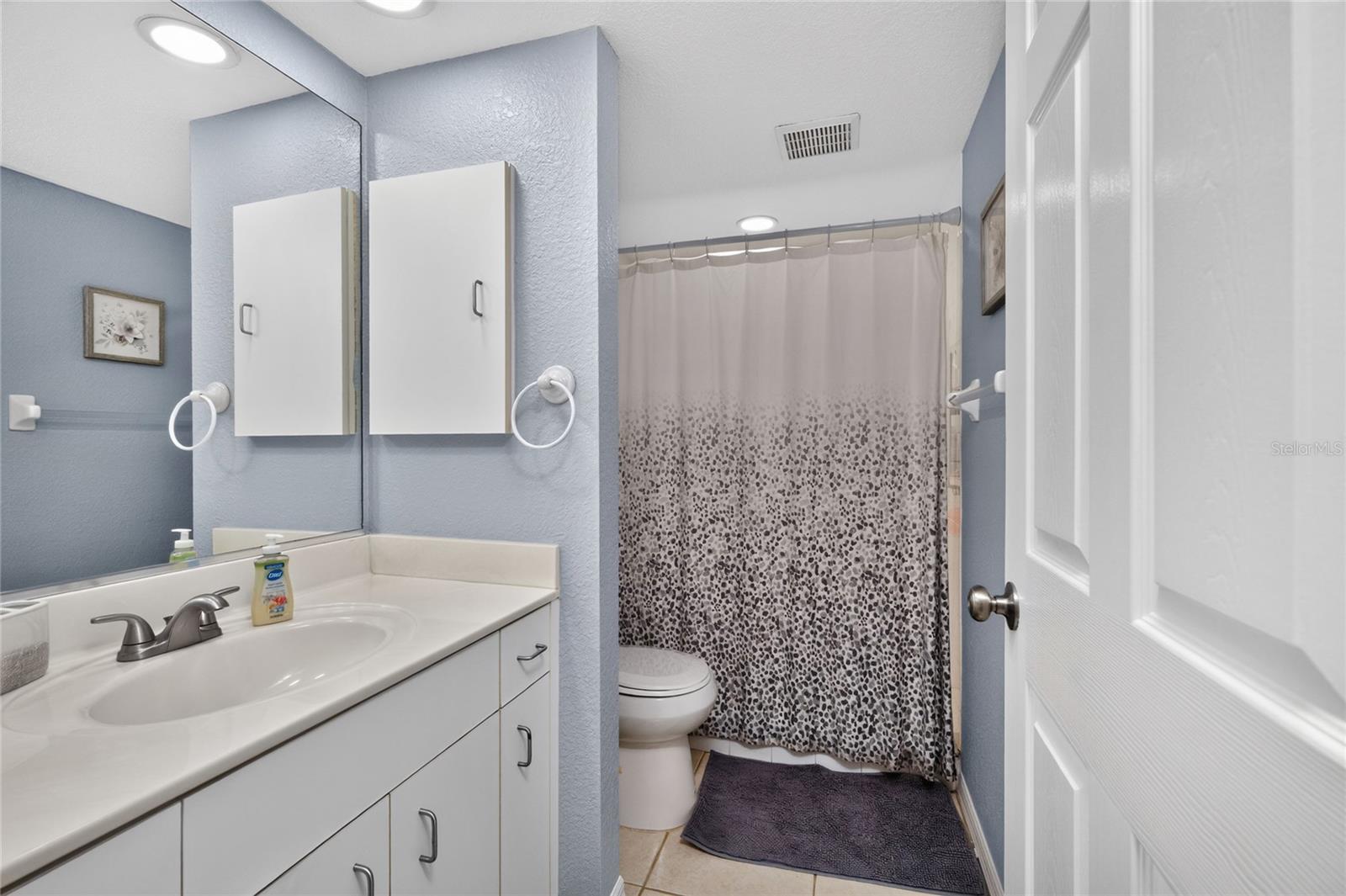 9500 Fiddlers Green Cir #101 Property Photo 26