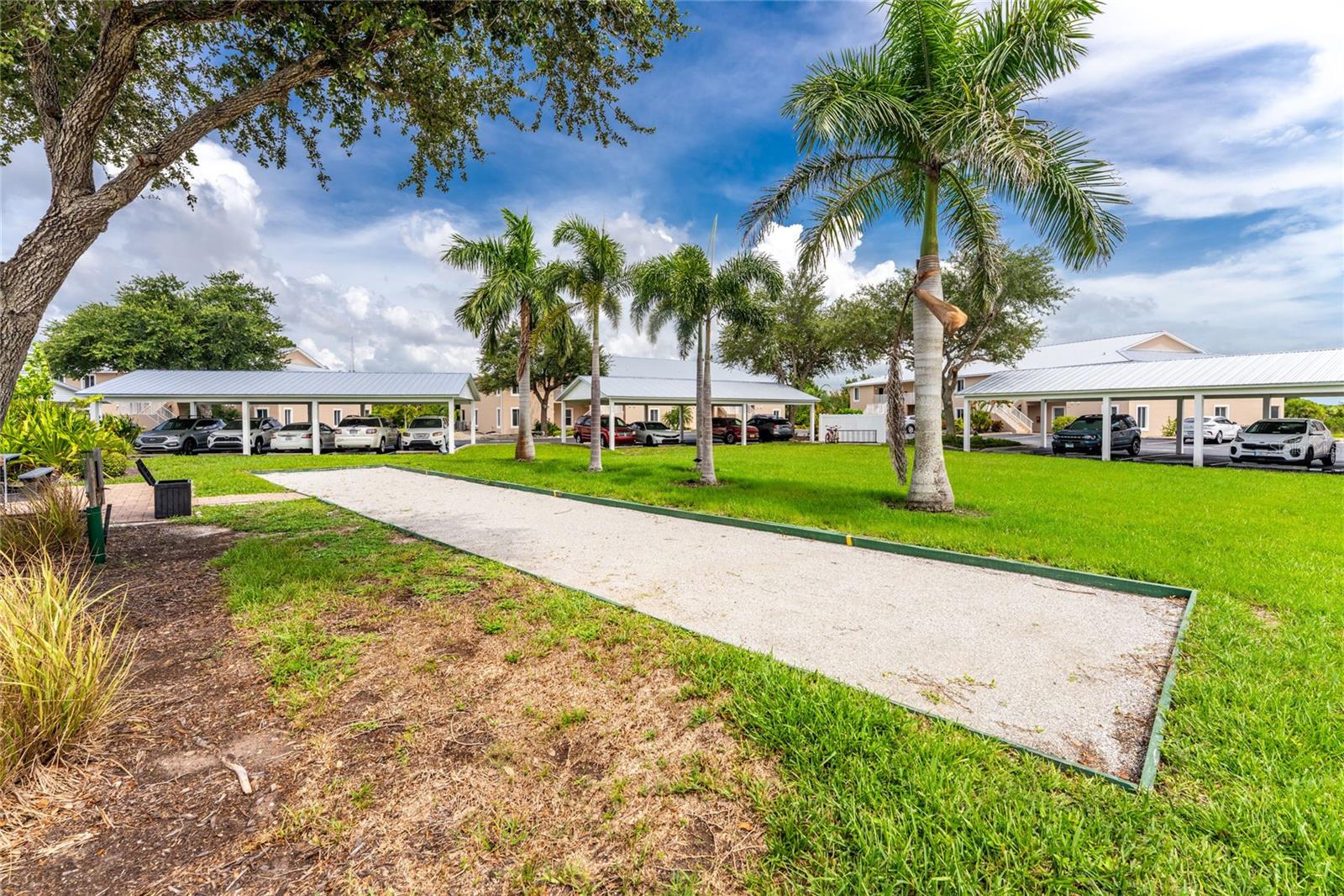 9500 Fiddlers Green Cir #101 Property Photo 36