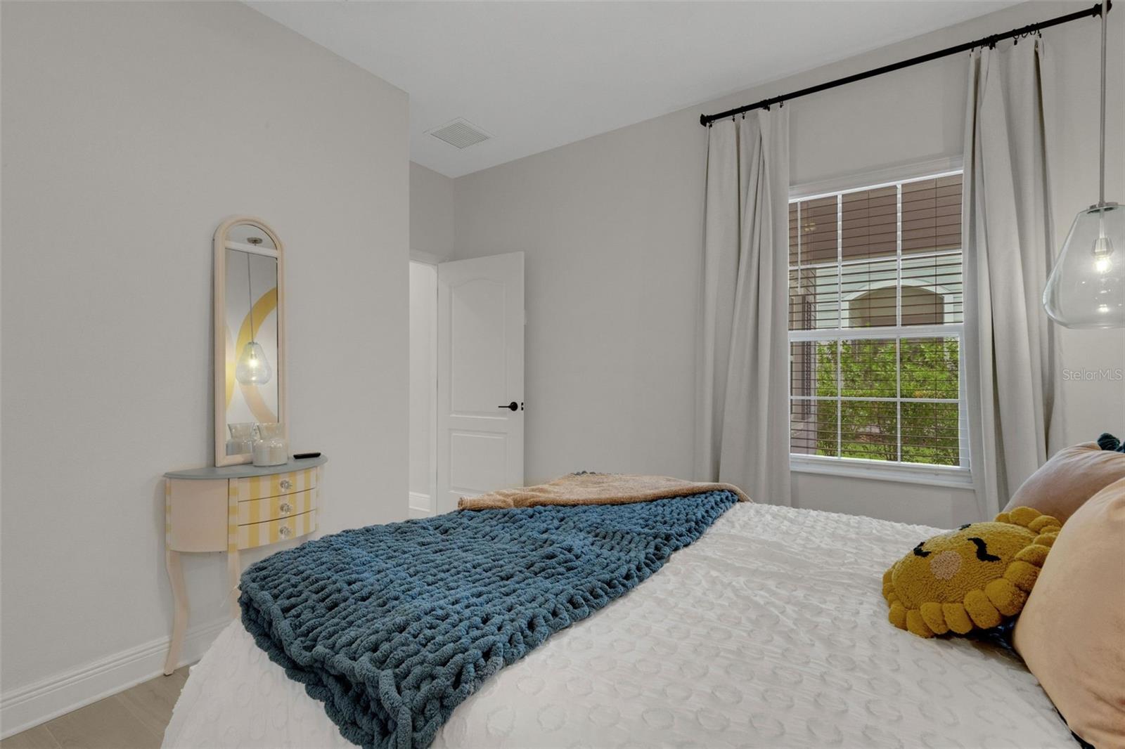 4661 Willow Bend Ave Property Photo 30