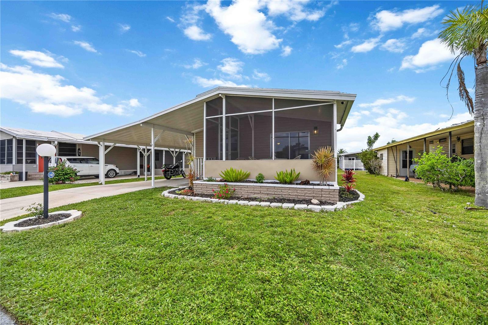 140 RAROTONGA WAY Property Photo 1