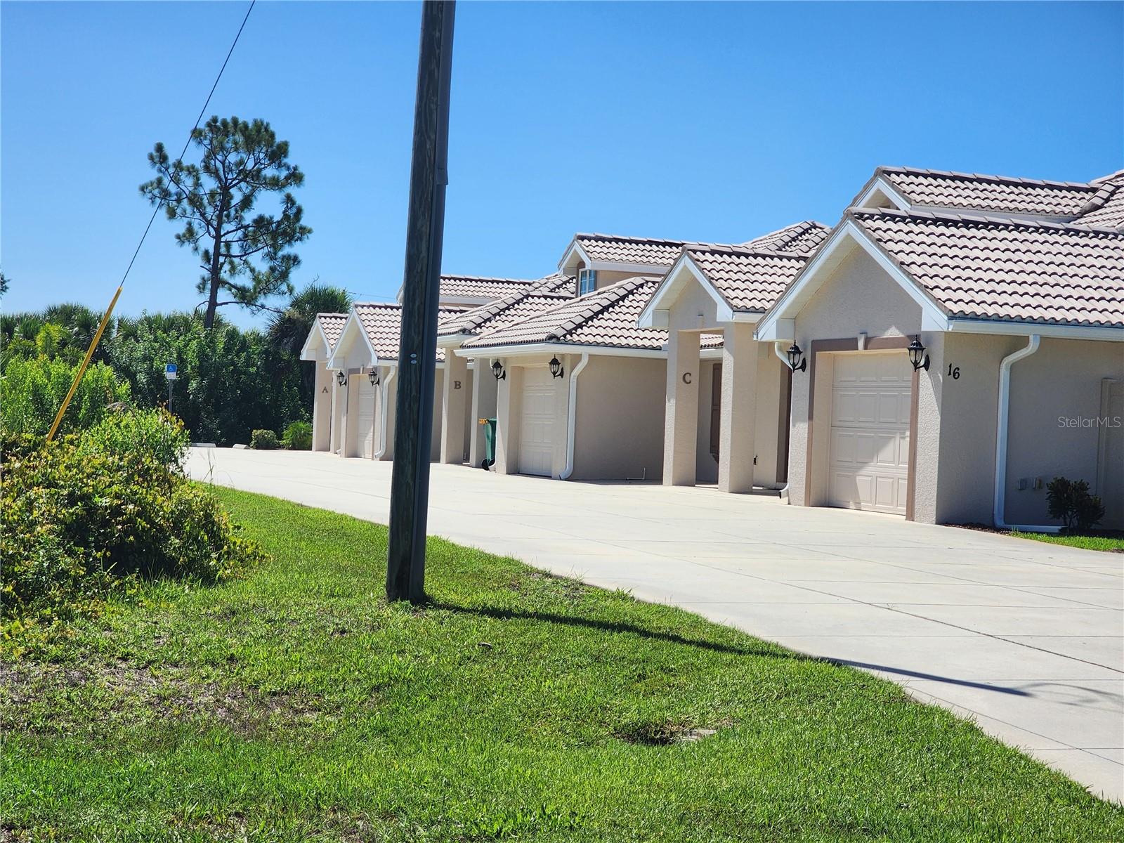 13 Forest Dr Property Photo 21