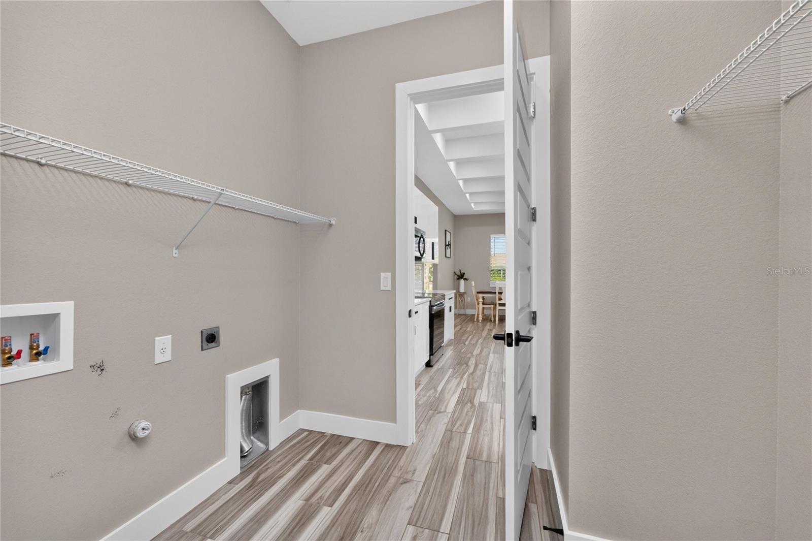 253 Long Meadow Ln Property Photo 43