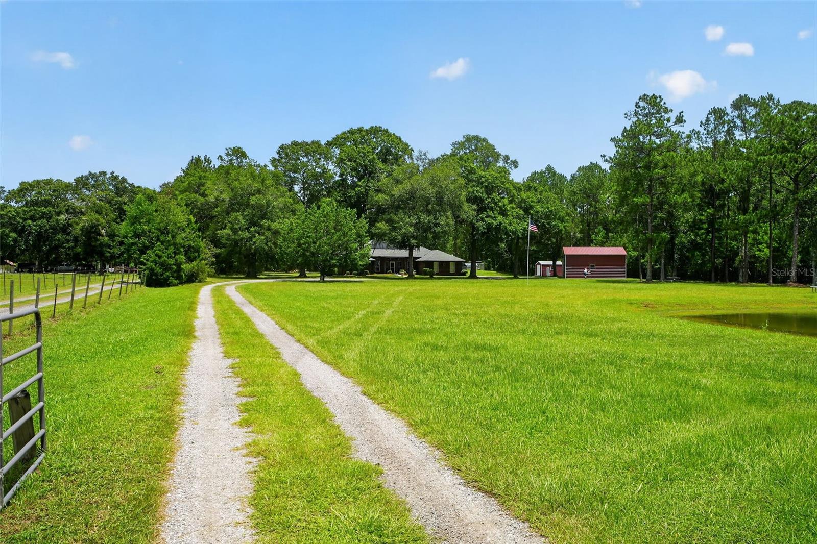 2527 Nw County Road 225 Property Photo 83