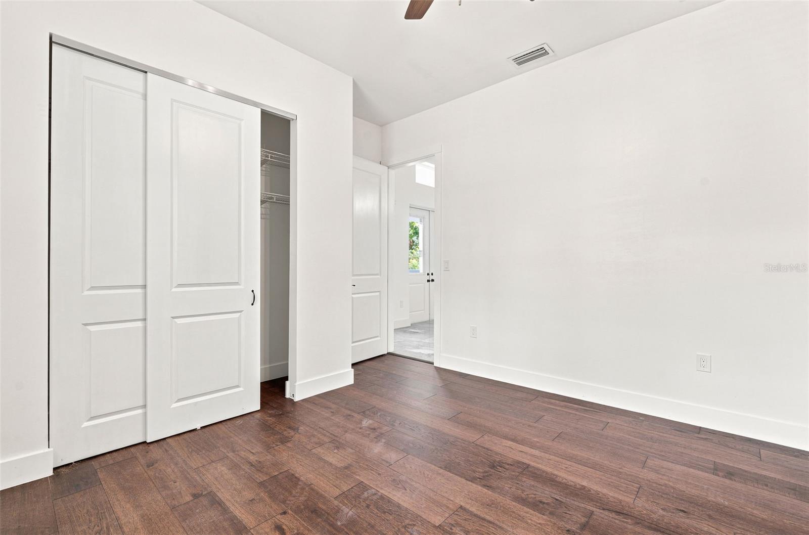 1853 Della Dr Property Photo 48