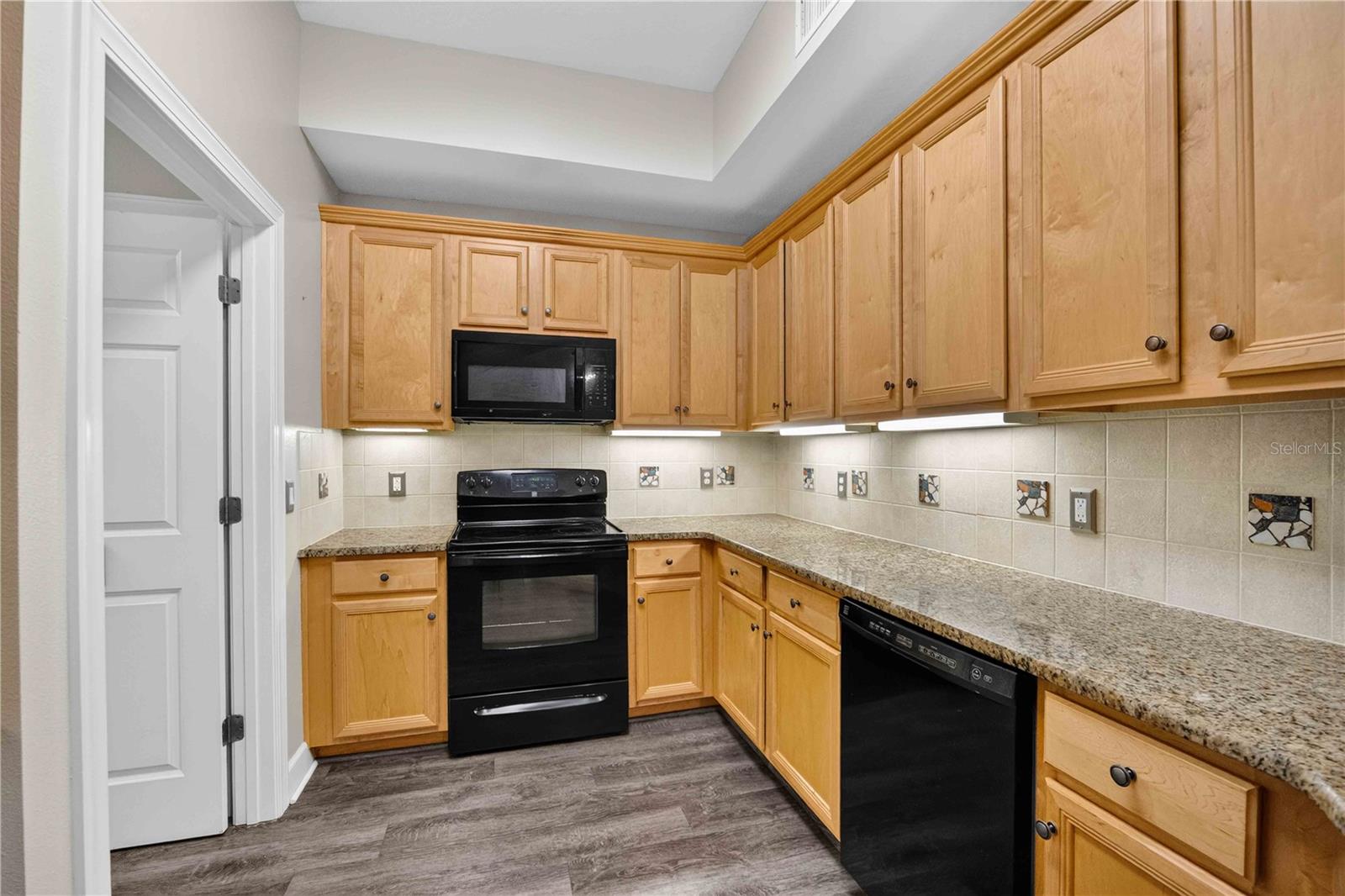10540 Amberjack Way #102 Property Photo 15