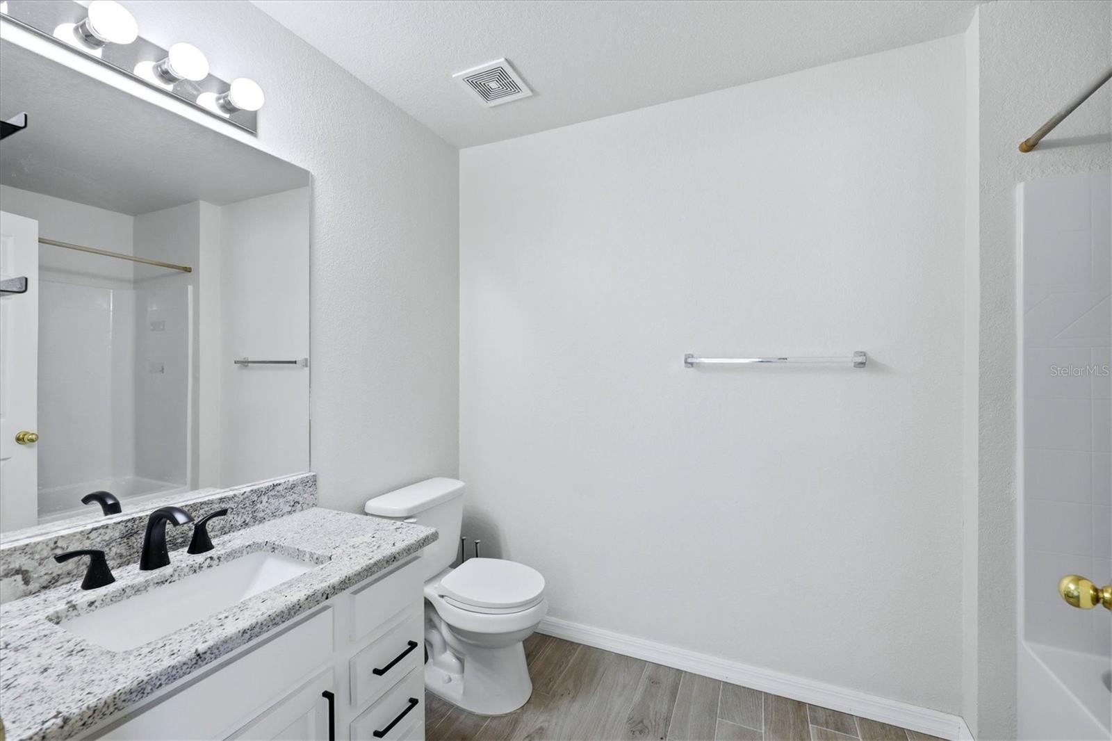 10453 Reims Ave Property Photo 16