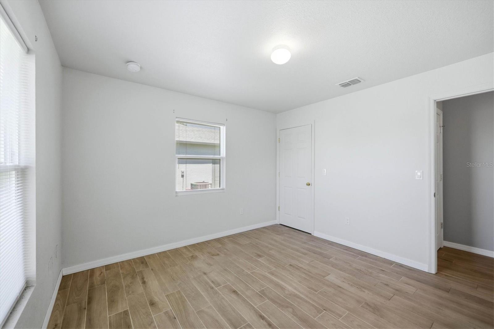 10453 Reims Ave Property Photo 19