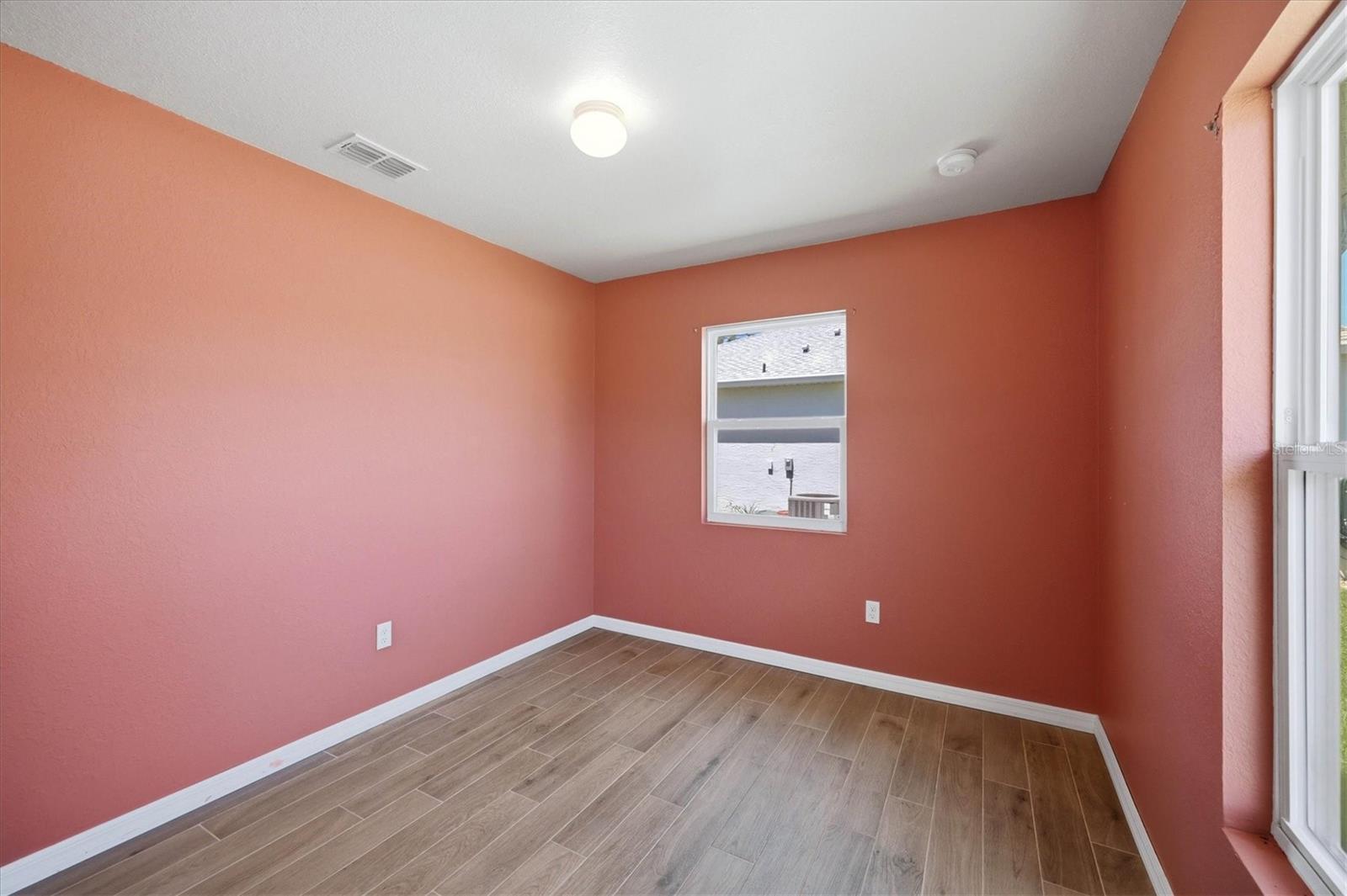 10453 Reims Ave Property Photo 24
