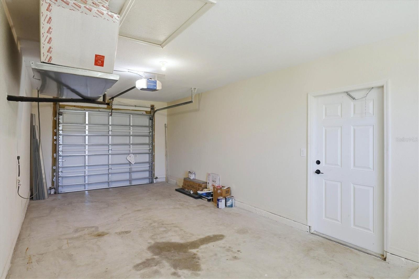 10453 Reims Ave Property Photo 32