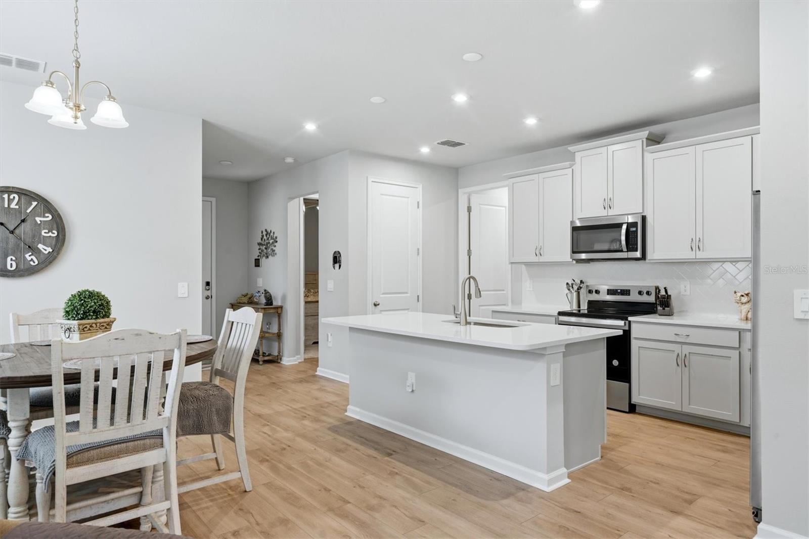 20411 Symphony Pl Property Photo 14