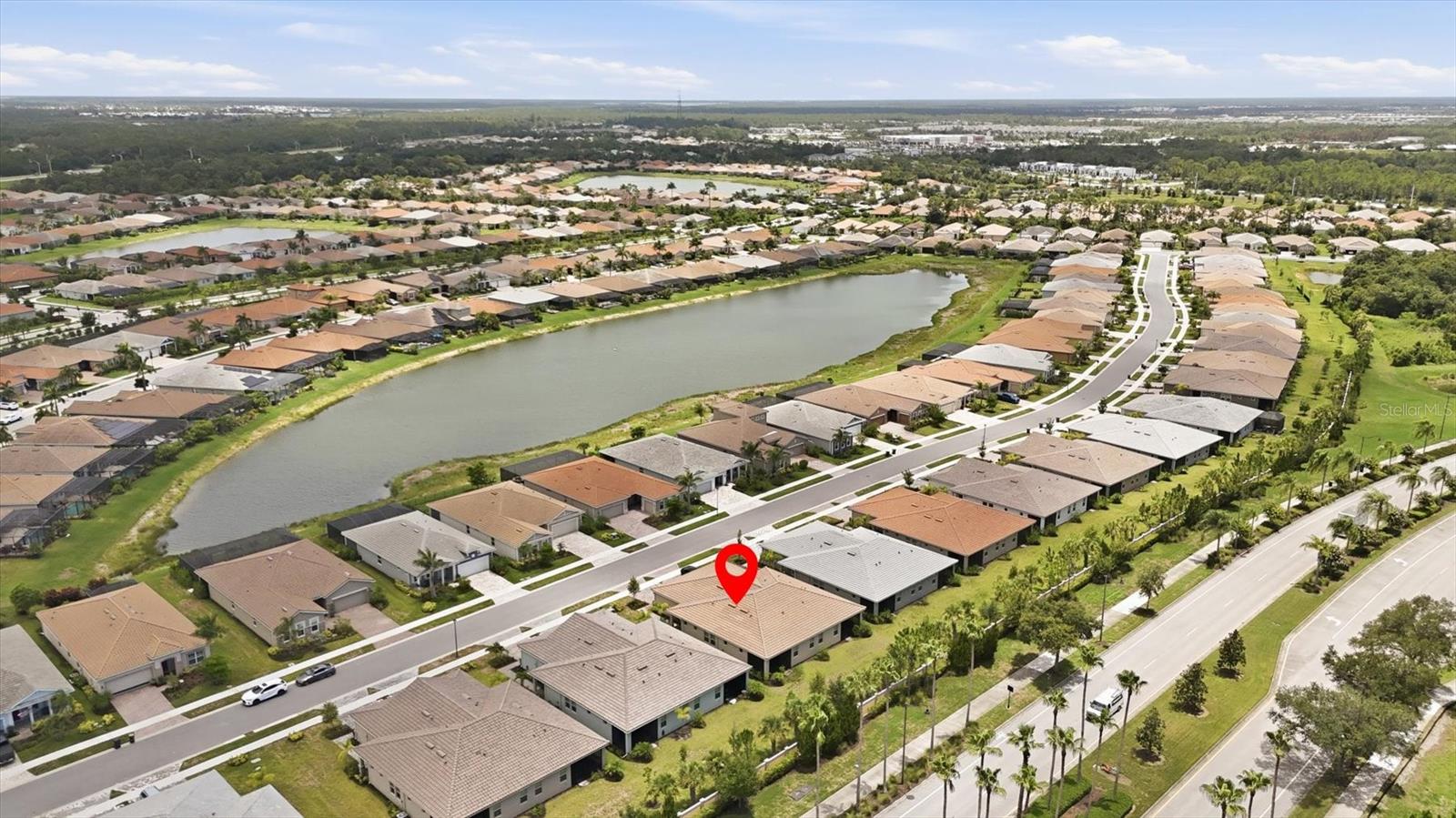 20411 Symphony Pl Property Photo 32