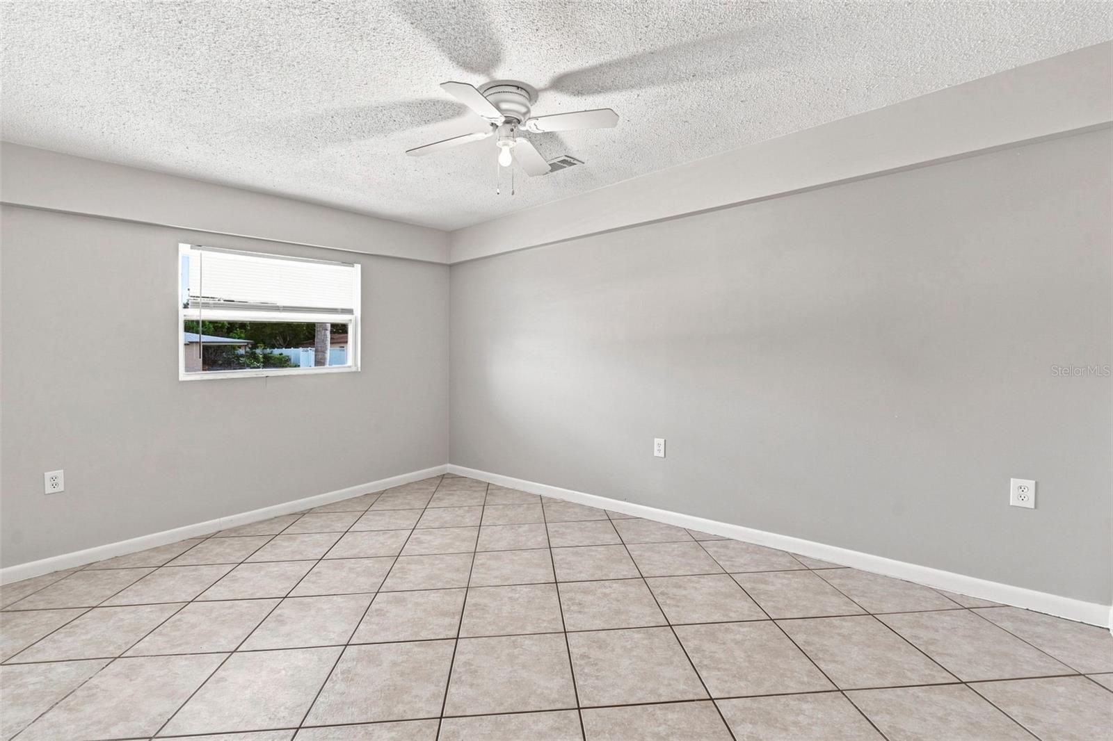 18186 Iris Rd Property Photo 19