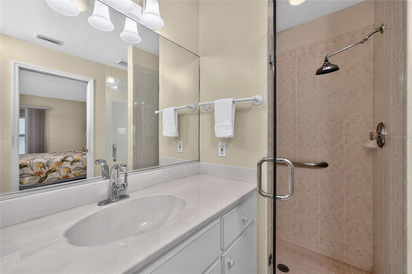 31 Meadowlark Ln Property Photo 25