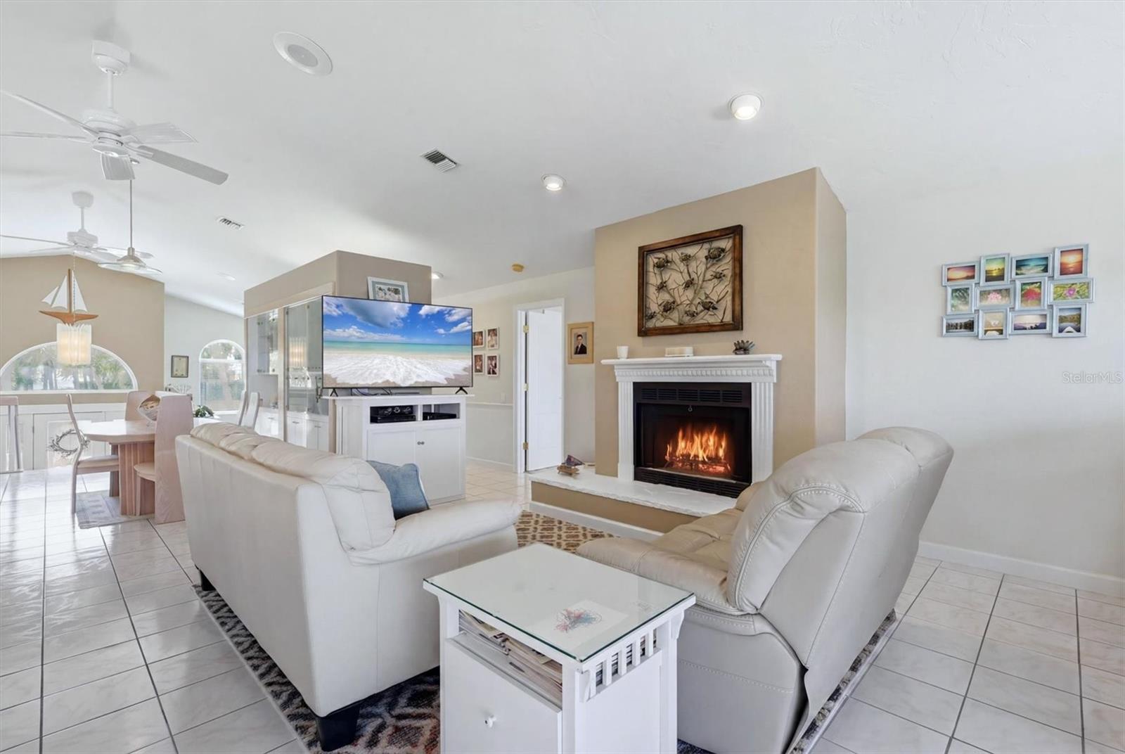 721 N Manasota Key Rd Property Photo 8