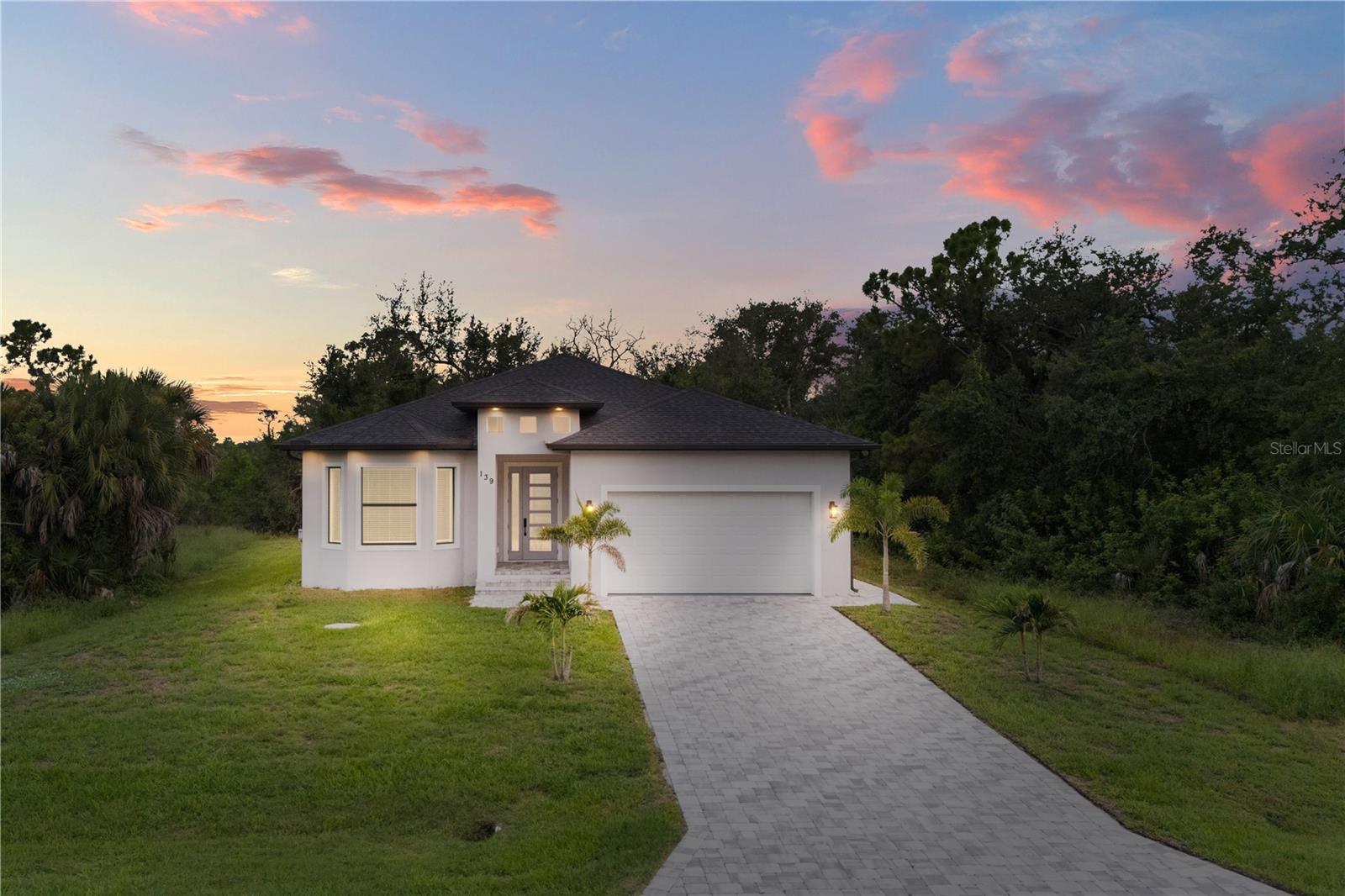139 SUNSET RD Property Photo 1