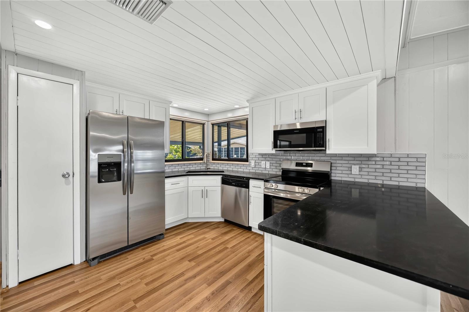 141 Rarotonga Rd Property Photo 8