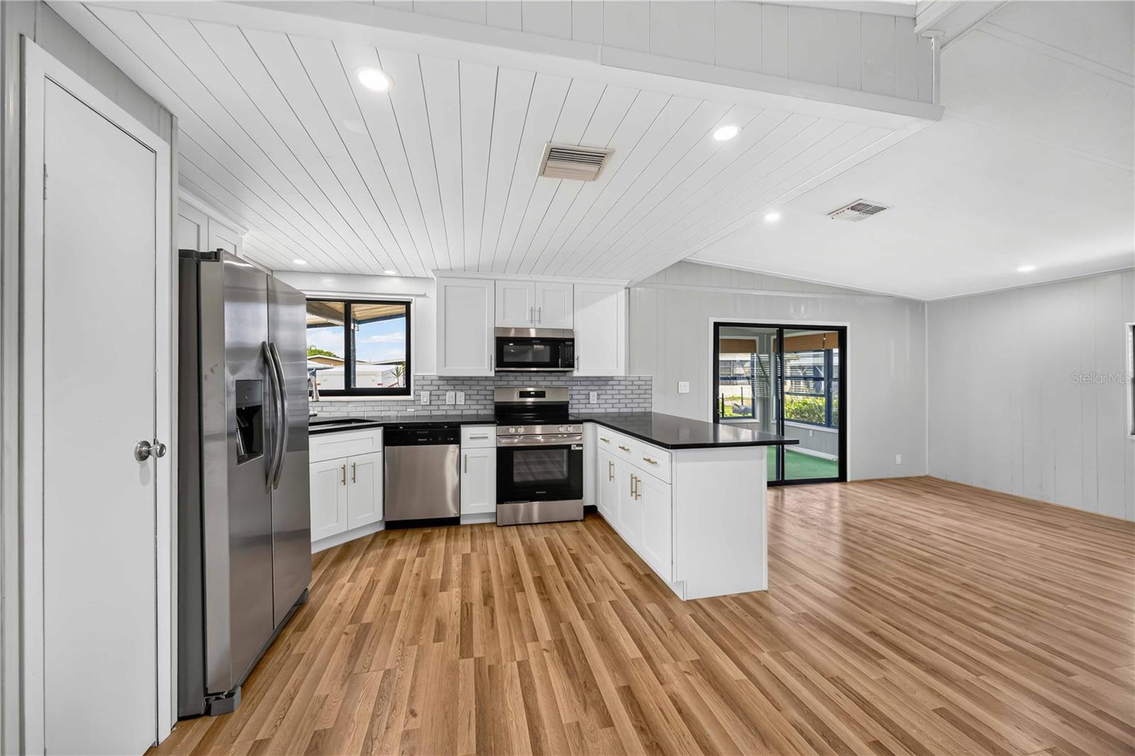 141 Rarotonga Rd Property Photo 29