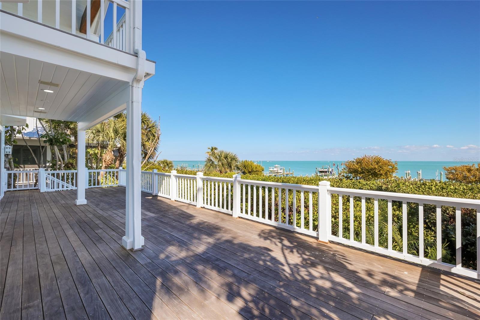 585 Buttonwood Bay Dr Property Photo 41