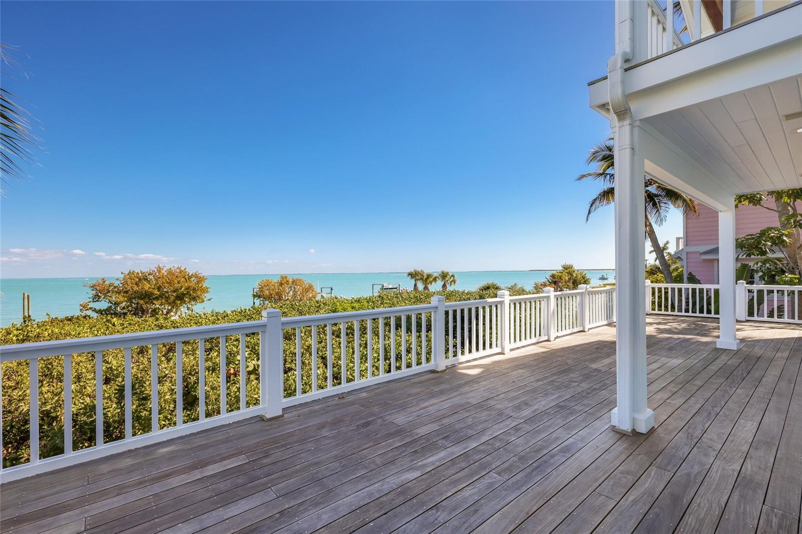 585 Buttonwood Bay Dr Property Photo 43