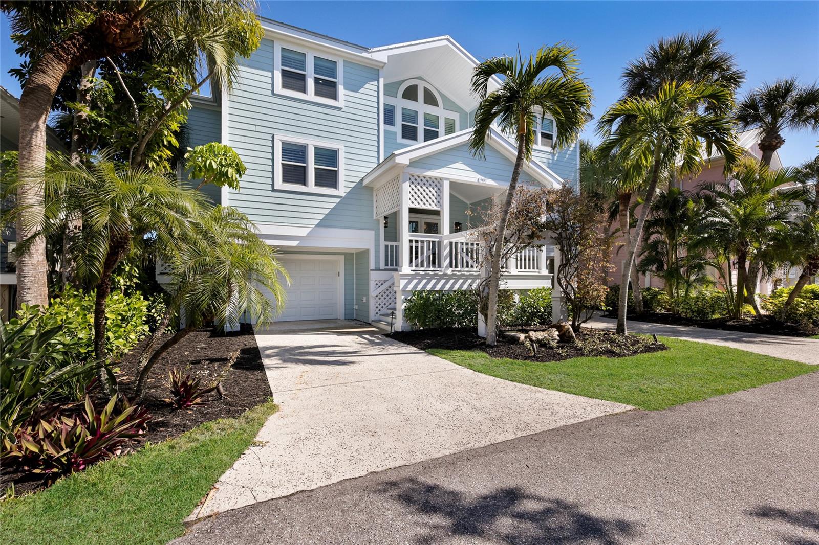 585 Buttonwood Bay Dr Property Photo 69