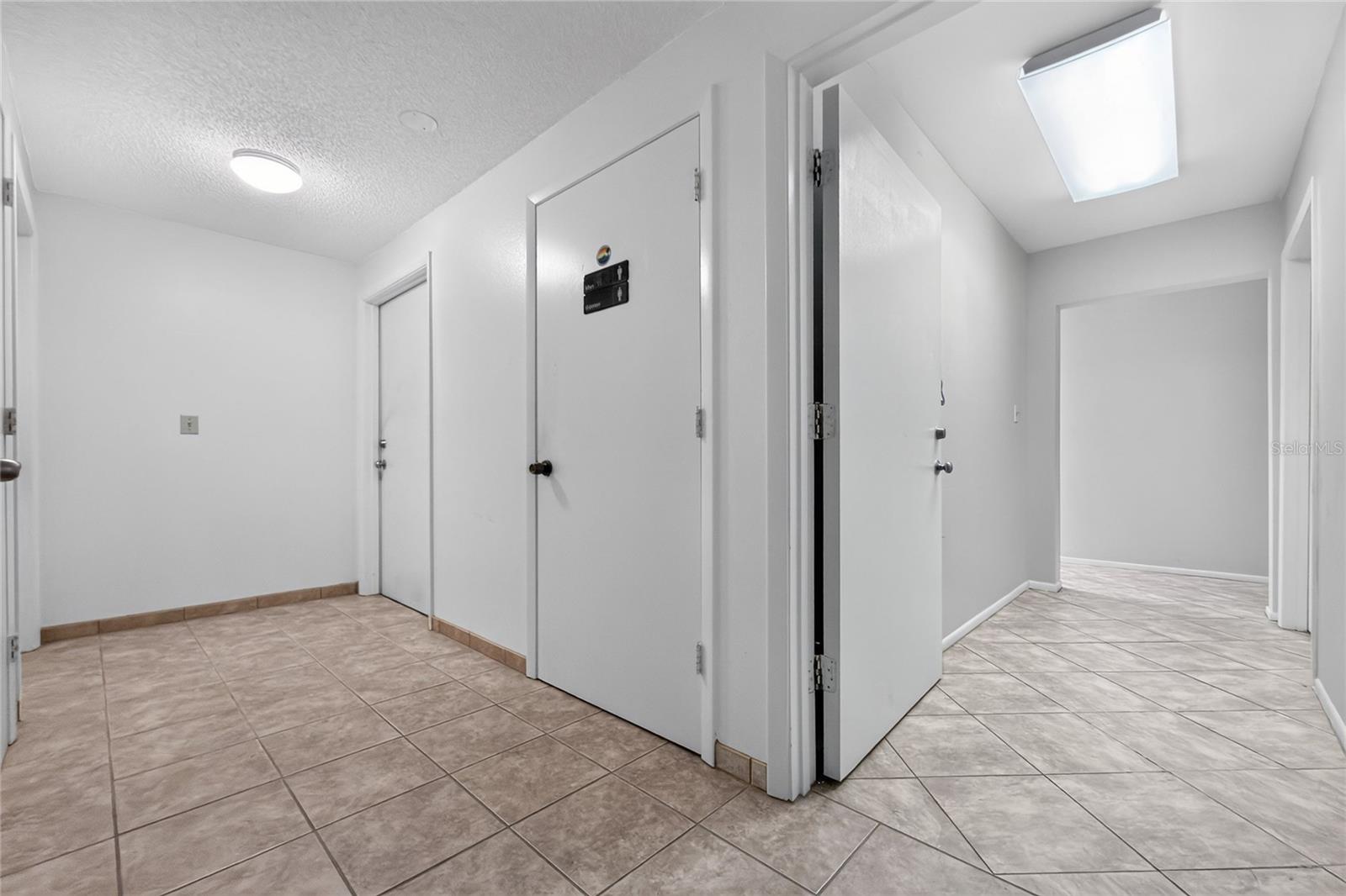 517 Paul Morris Dr #c-2 And C-4 Property Photo 23
