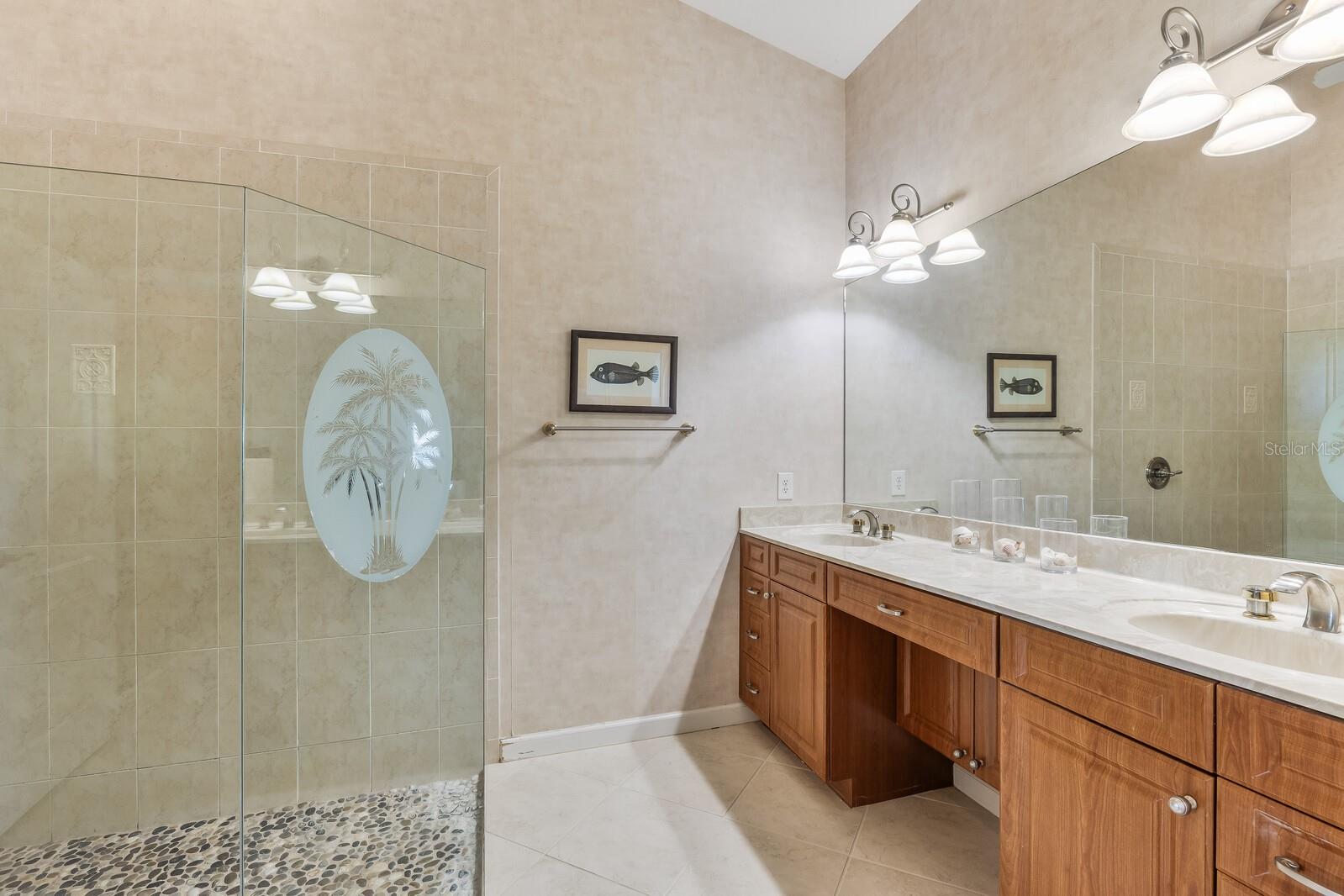 390 Coral Creek Dr Property Photo 23