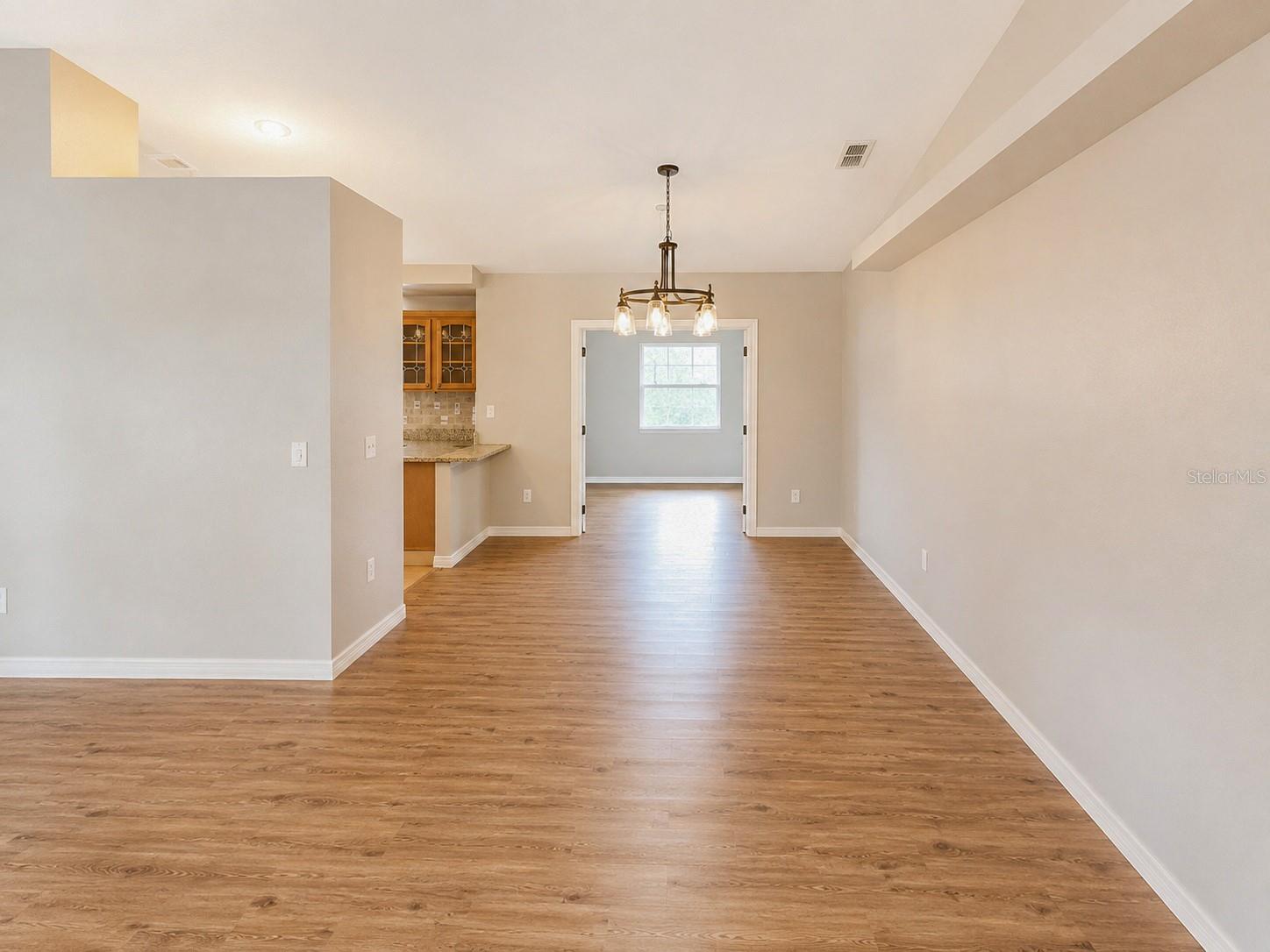 1002 Torgerson St Property Photo 2