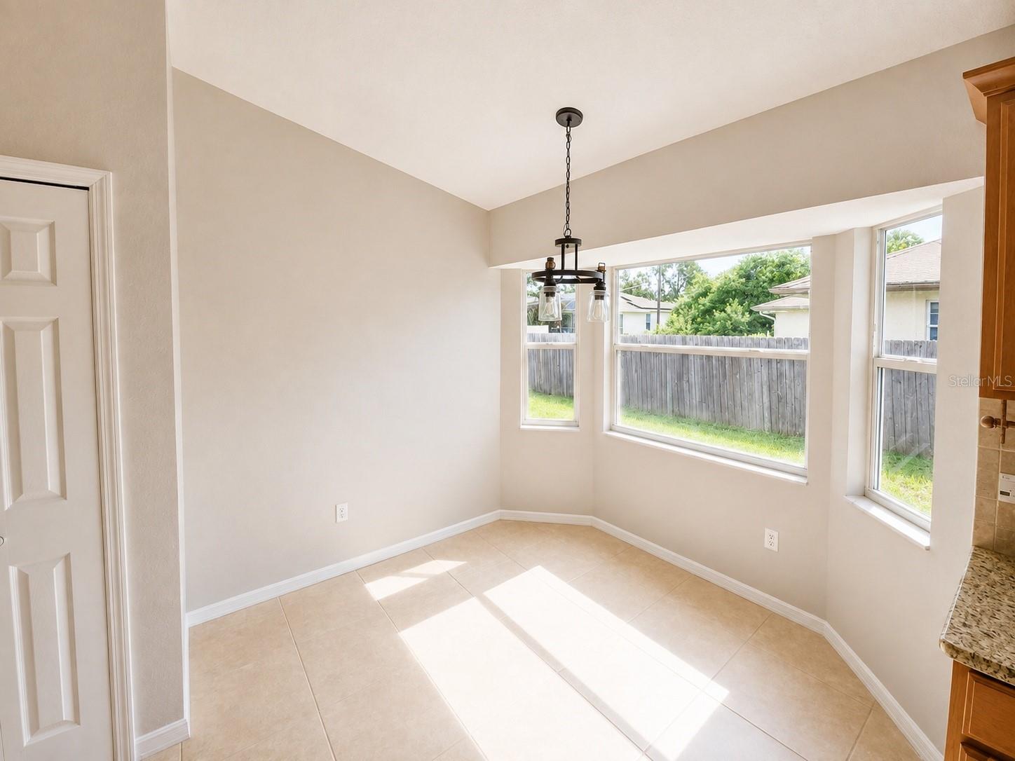 1002 Torgerson St Property Photo 11