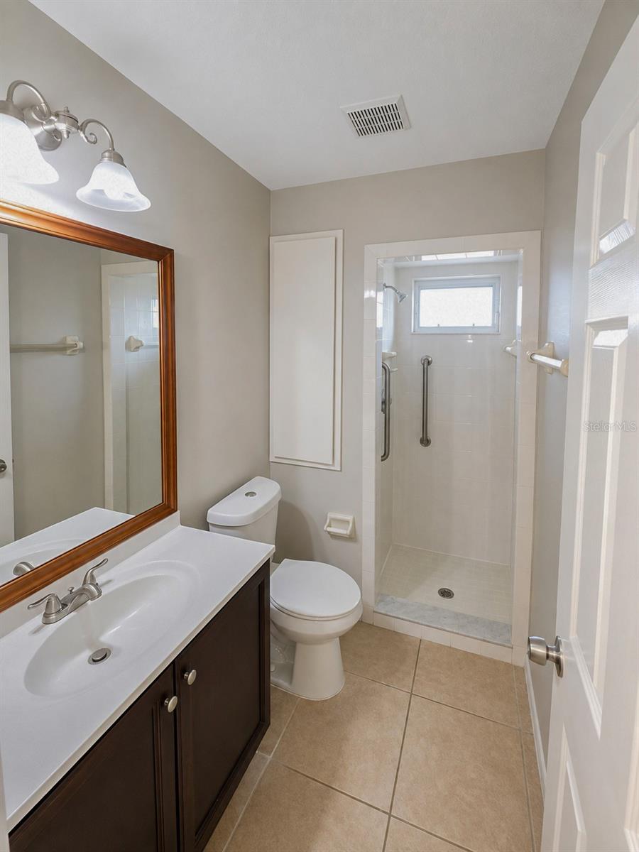 1002 Torgerson St Property Photo 17