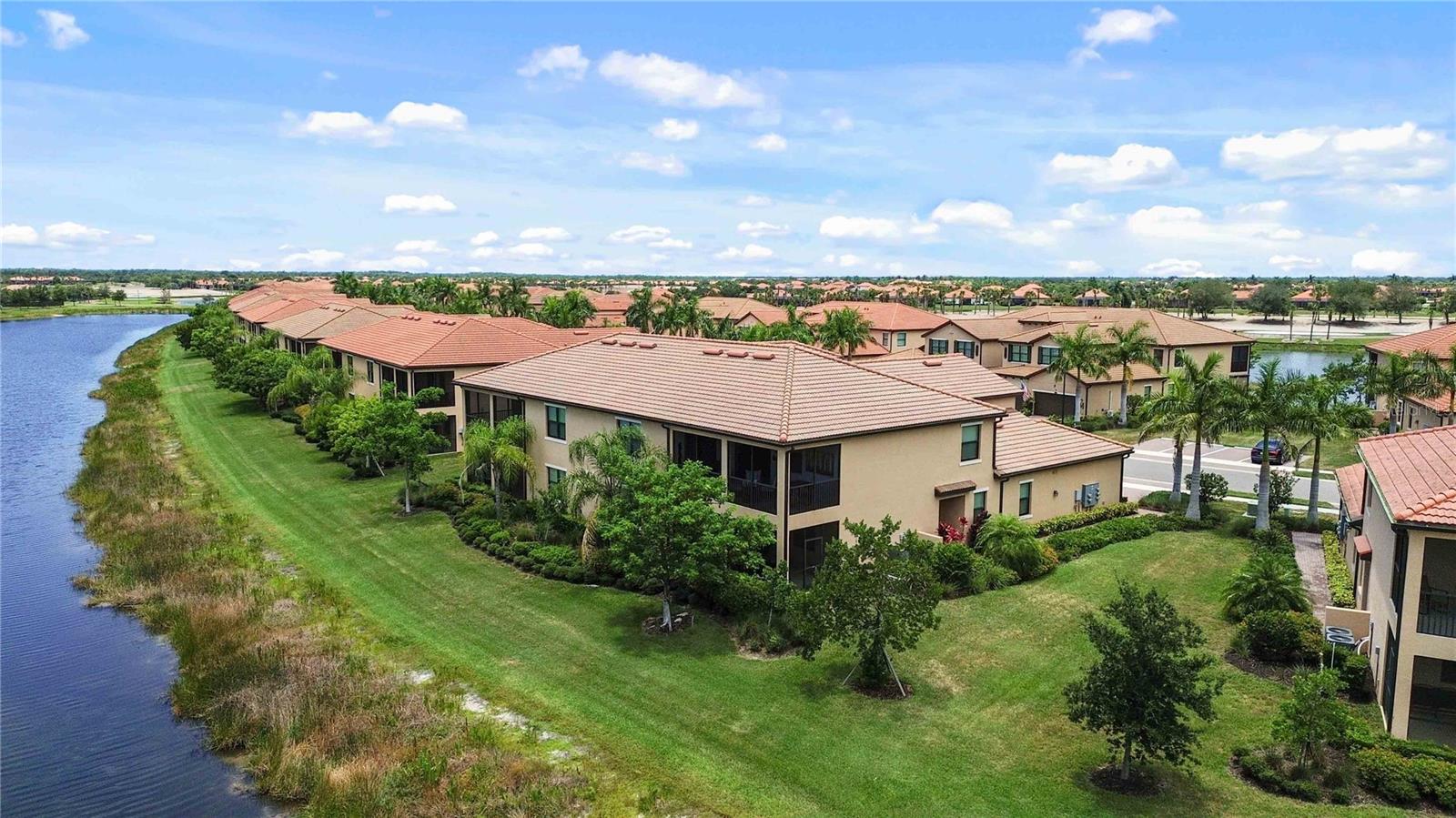 10821 Tarflower Dr #202 Property Photo 65