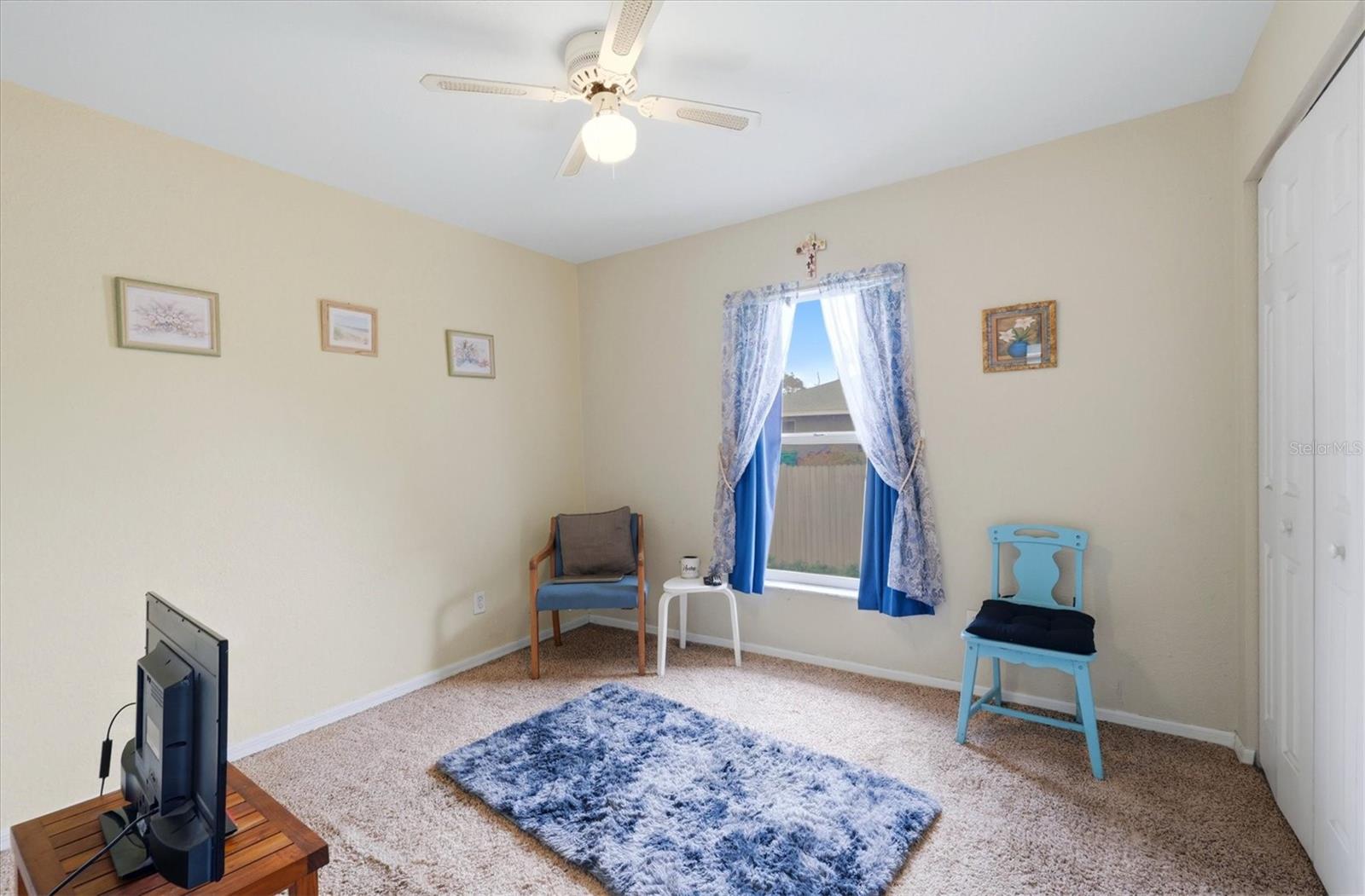 650 Chevy Chase St Property Photo 18