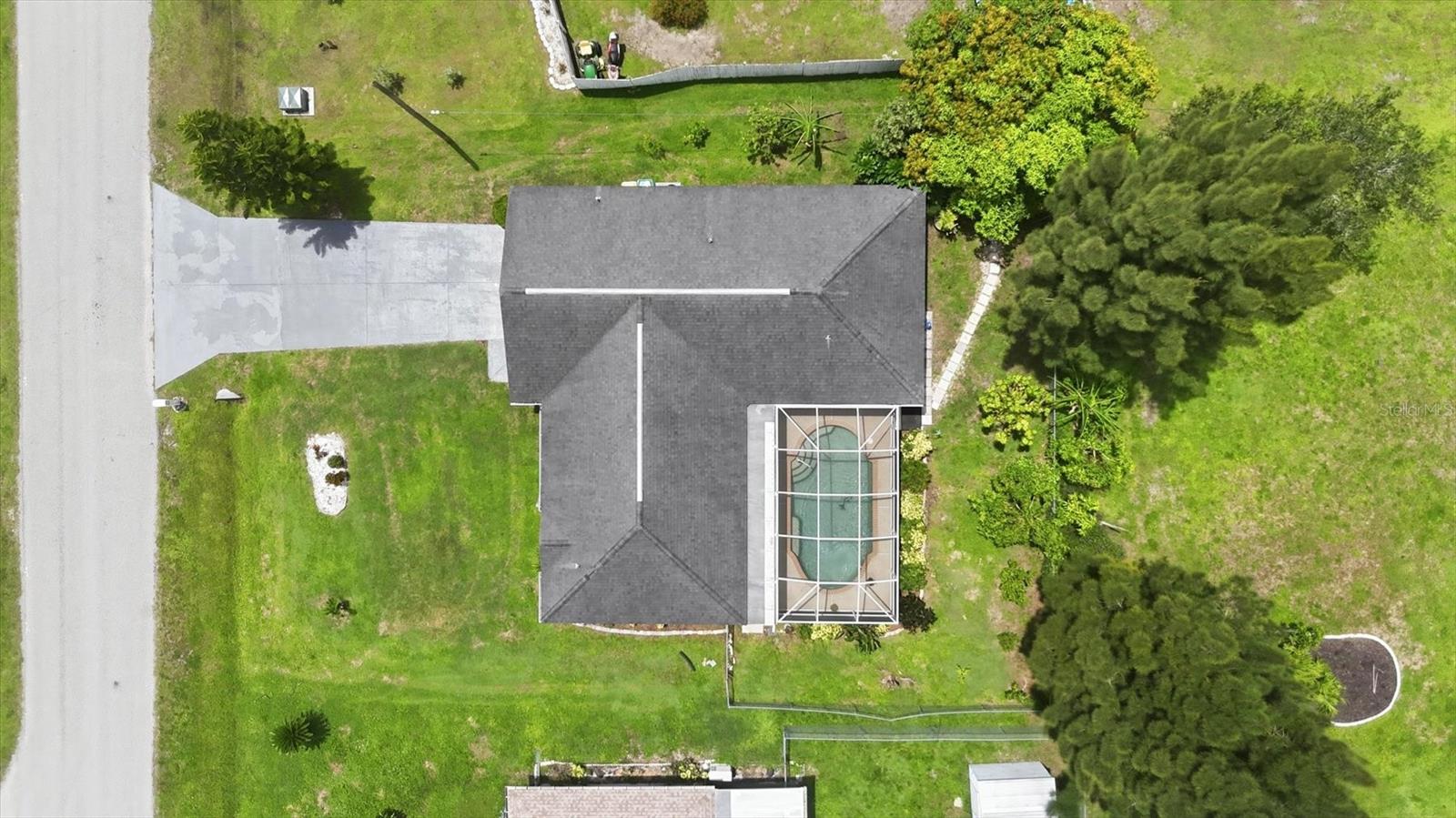 650 Chevy Chase St Property Photo 31