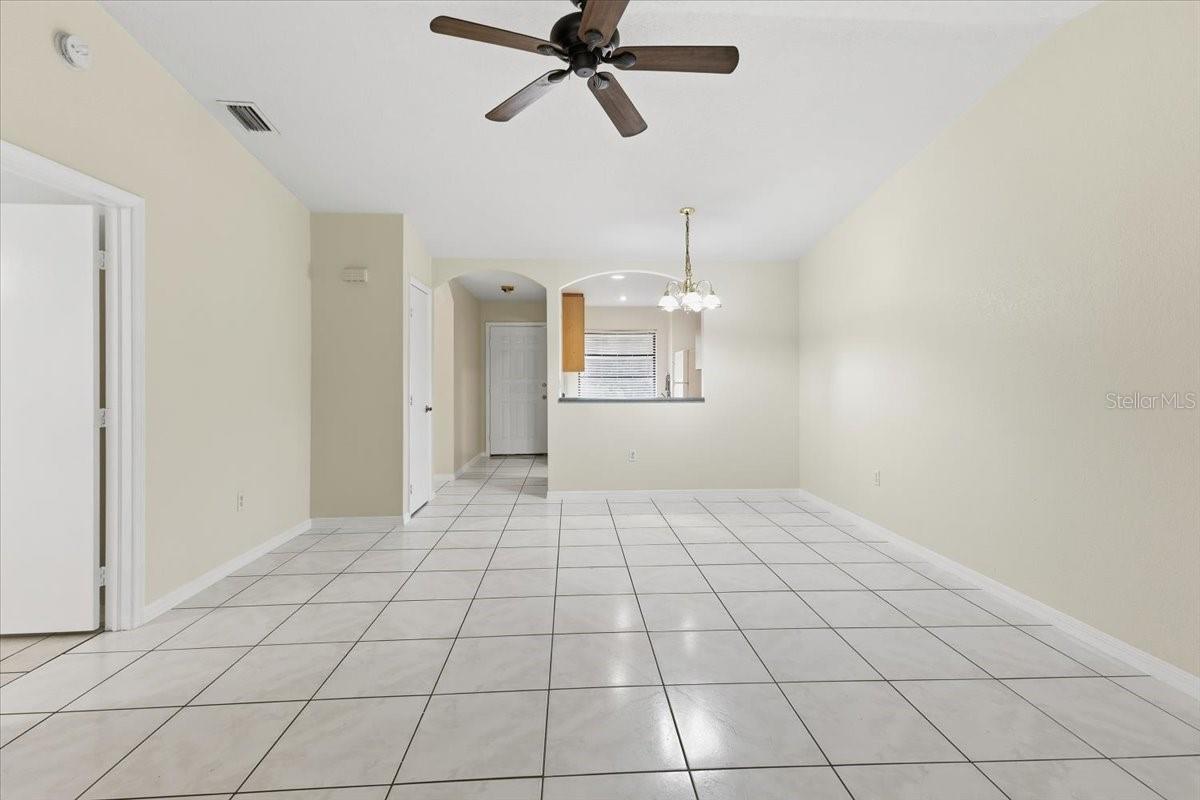 10507 Pendleton Ave #b Property Photo 6