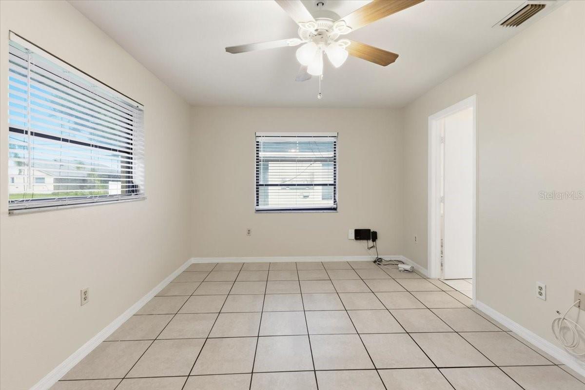 10507 Pendleton Ave #b Property Photo 11