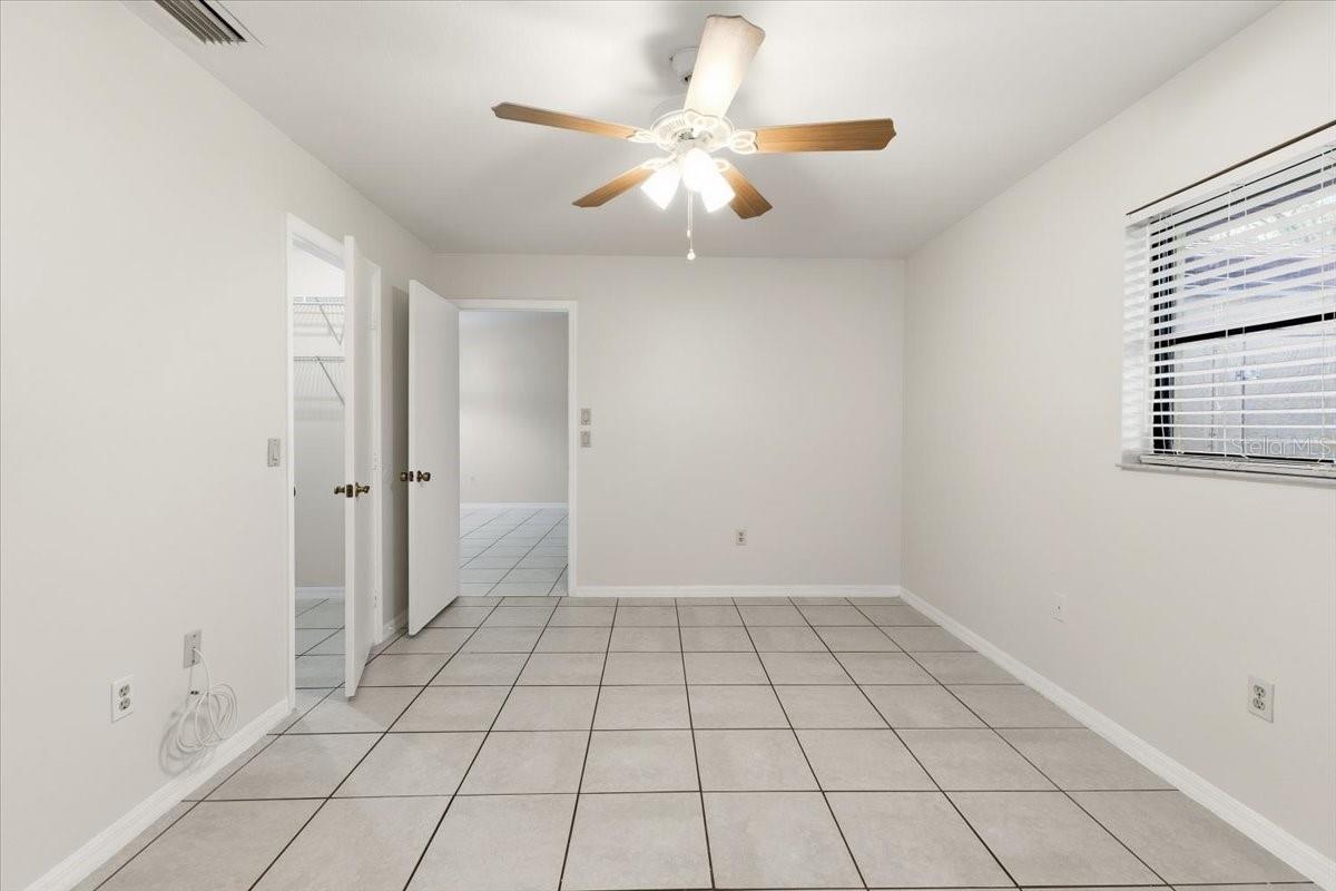 10507 Pendleton Ave #b Property Photo 12