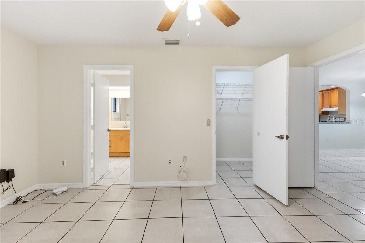 10507 Pendleton Ave #b Property Photo 13
