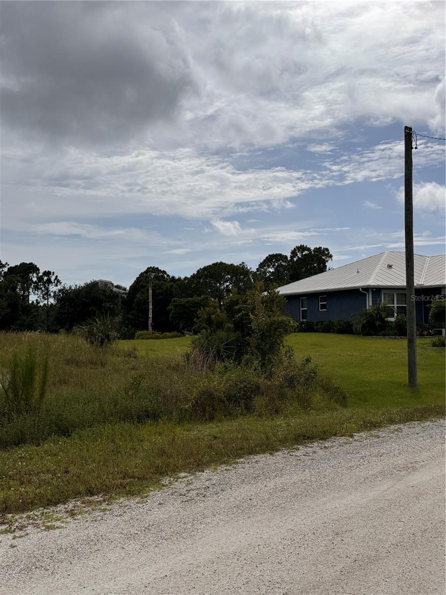 13279 Carousel Dr Property Photo 3