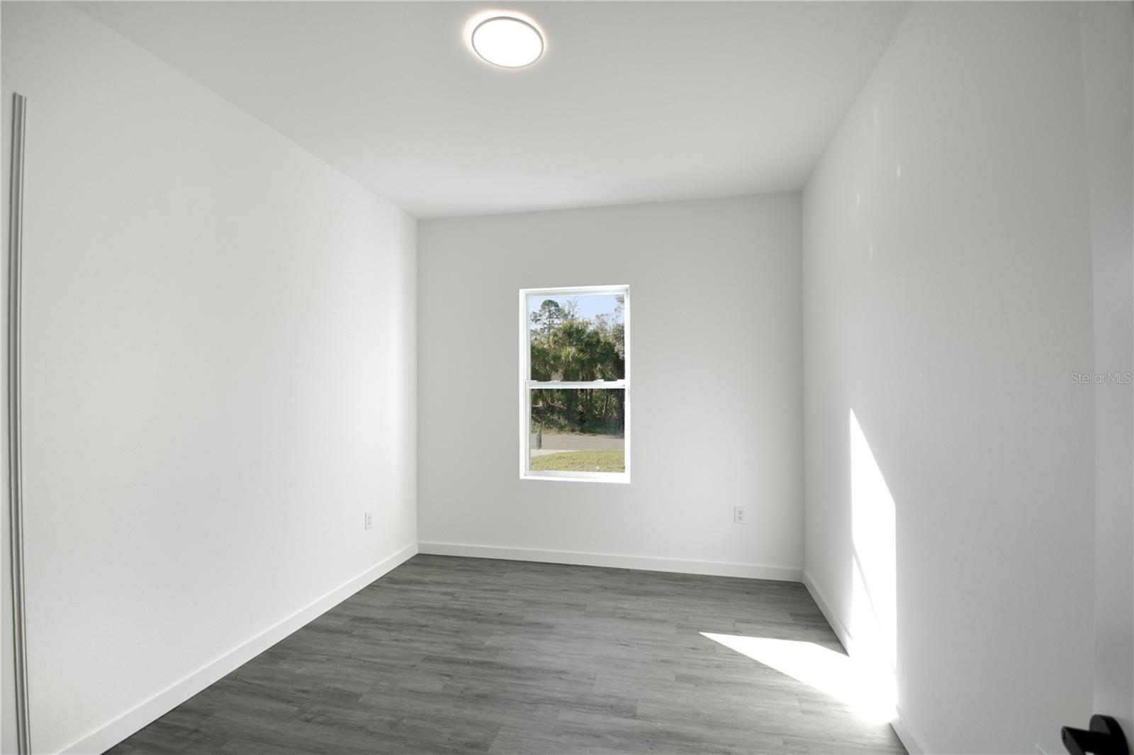 18380 Dakota Ave Property Photo 25